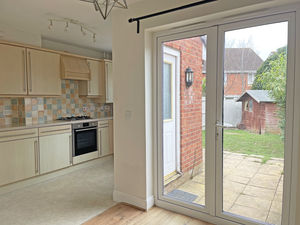 Photo 27- click for photo gallery